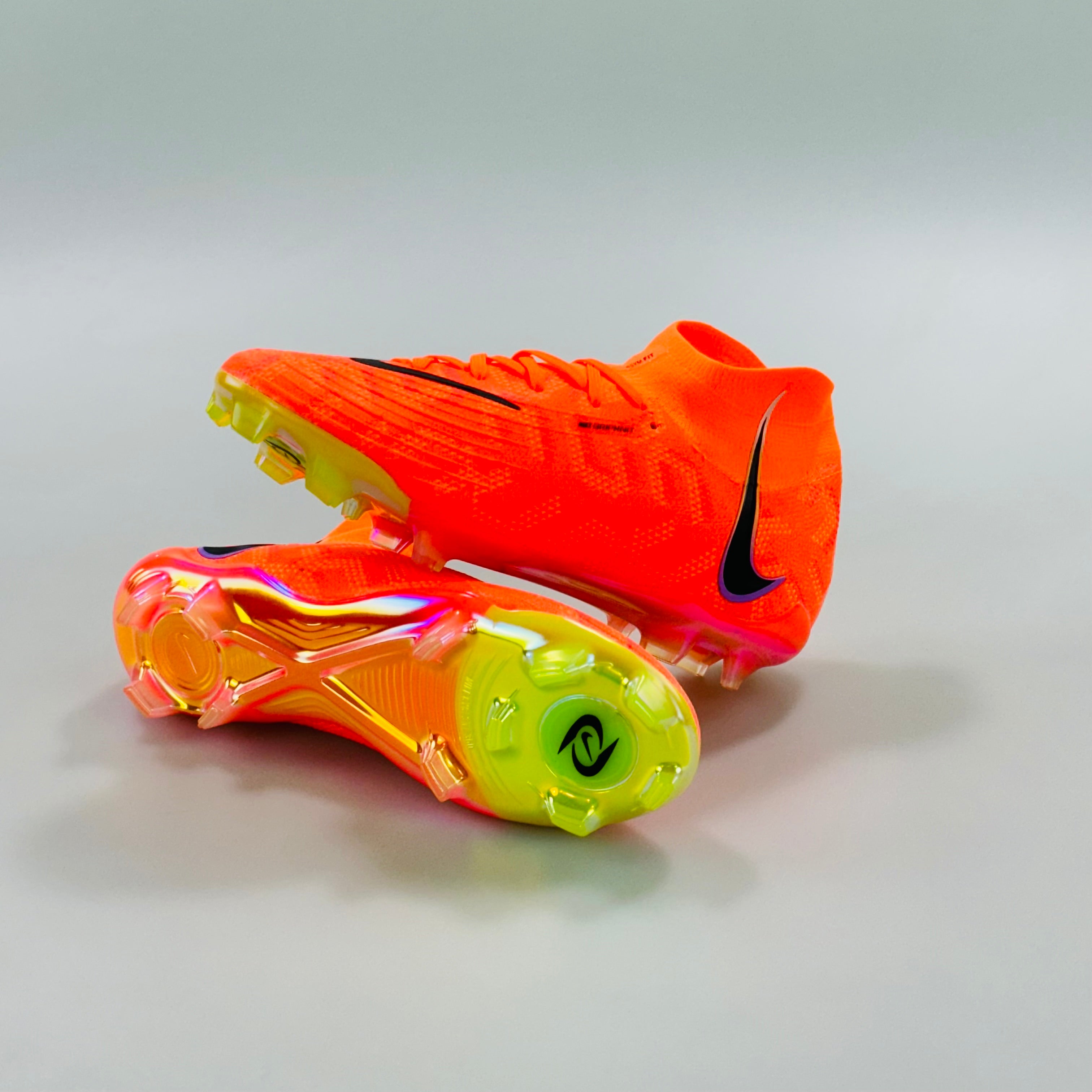 Nike Phantom Luna Elite Seviye