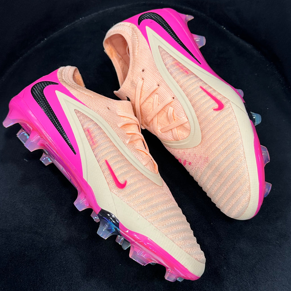 Nike Phantom Elite Seviye