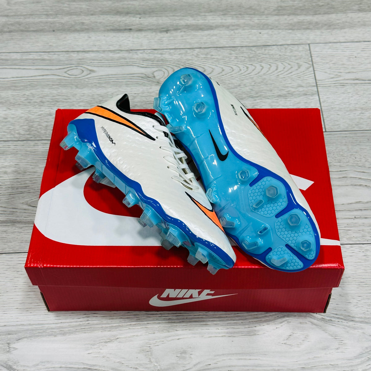 Nike Hypervenom Elite Seviye