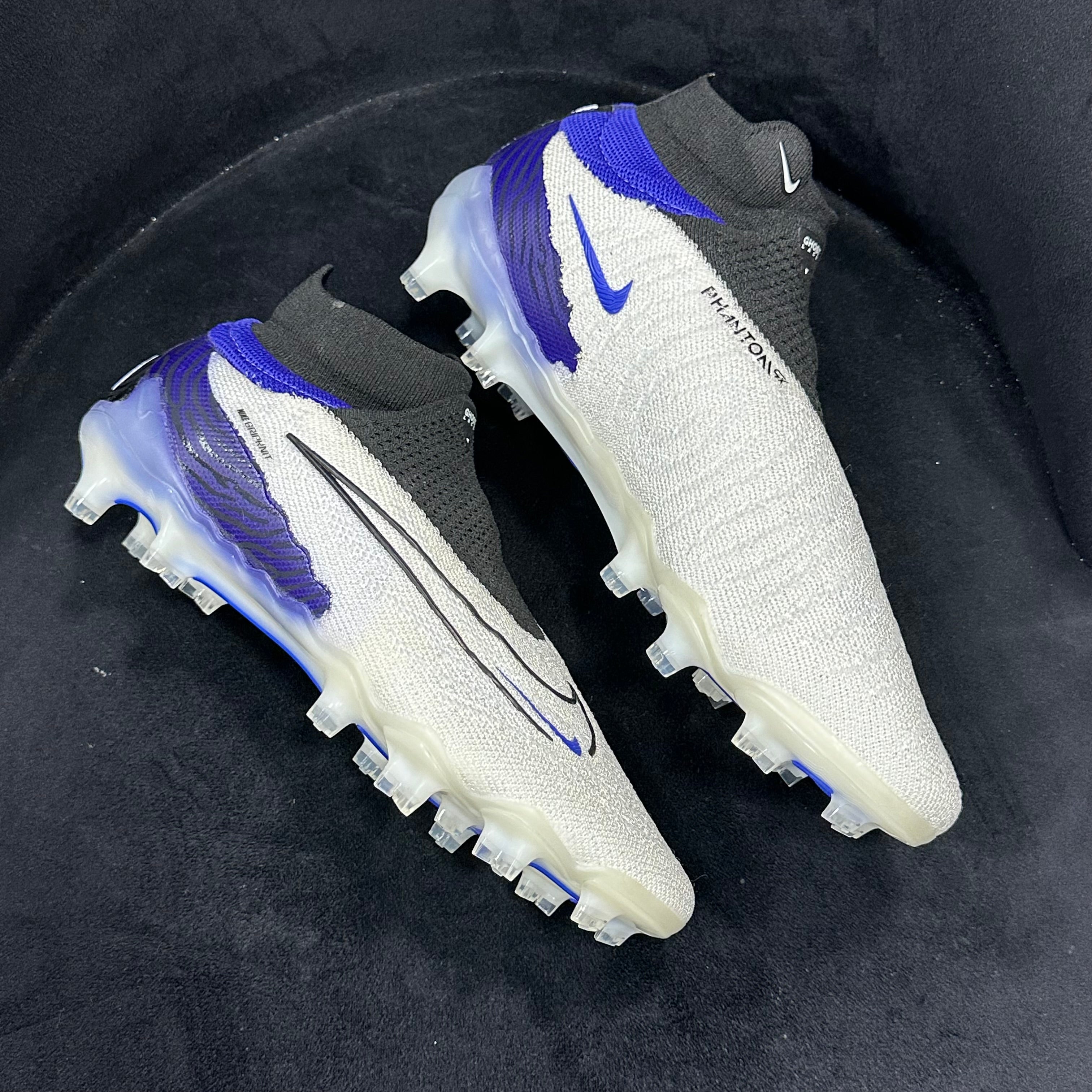 Nike Phantom Elite Seviye Bilekli Çocuk