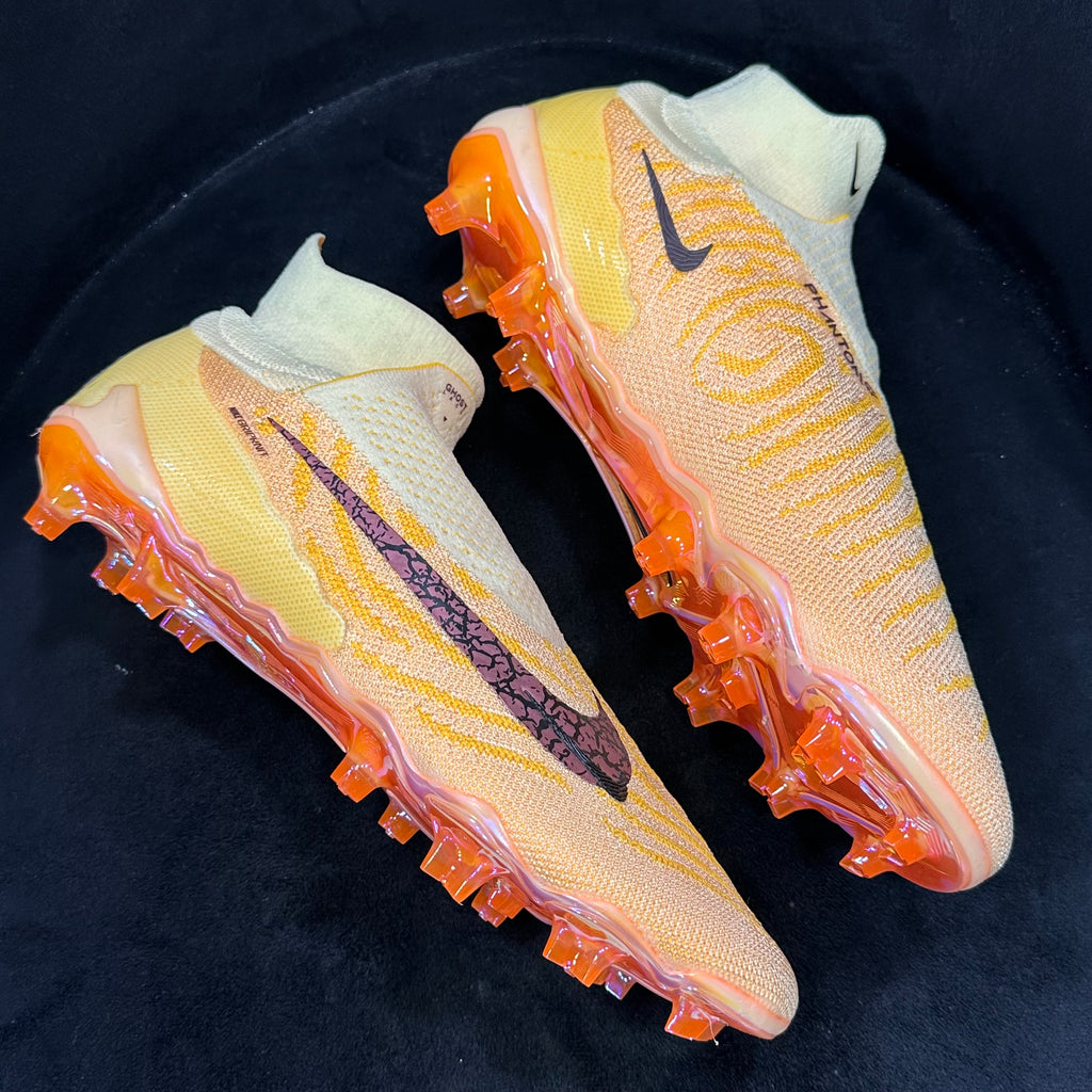 Nike Phantom Elite Seviye Bilekli