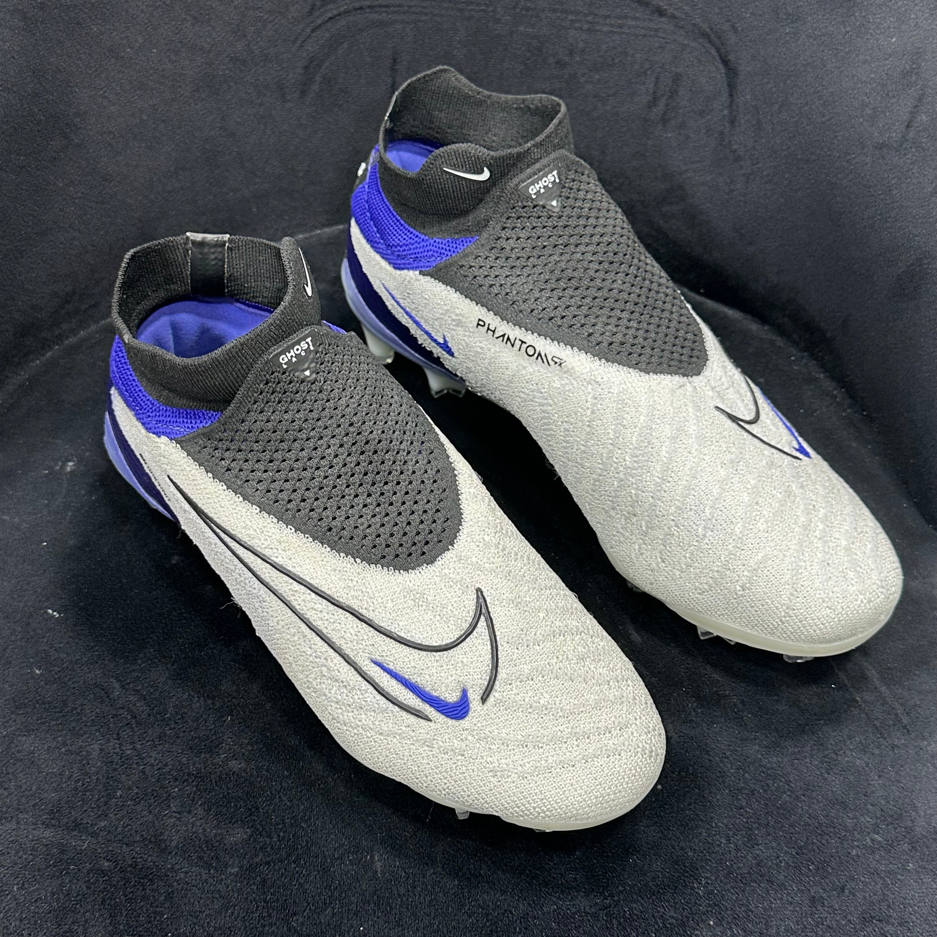 Nike Phantom Elite Seviye Bilekli Çocuk