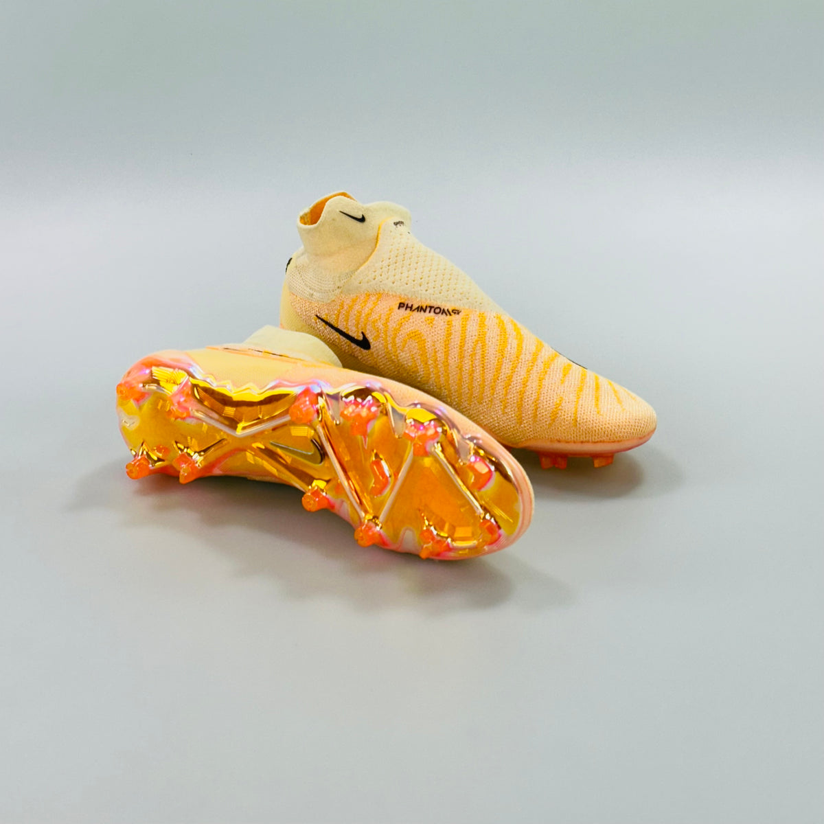 Nike Phantom Elite Seviye