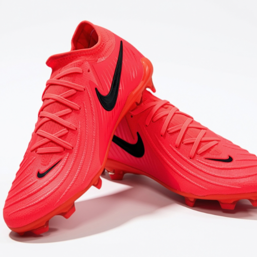 Nike Phantom Luna Serisi Elite Seviye