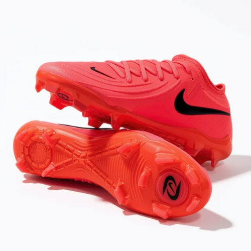 Nike Phantom Luna Serisi Elite Seviye