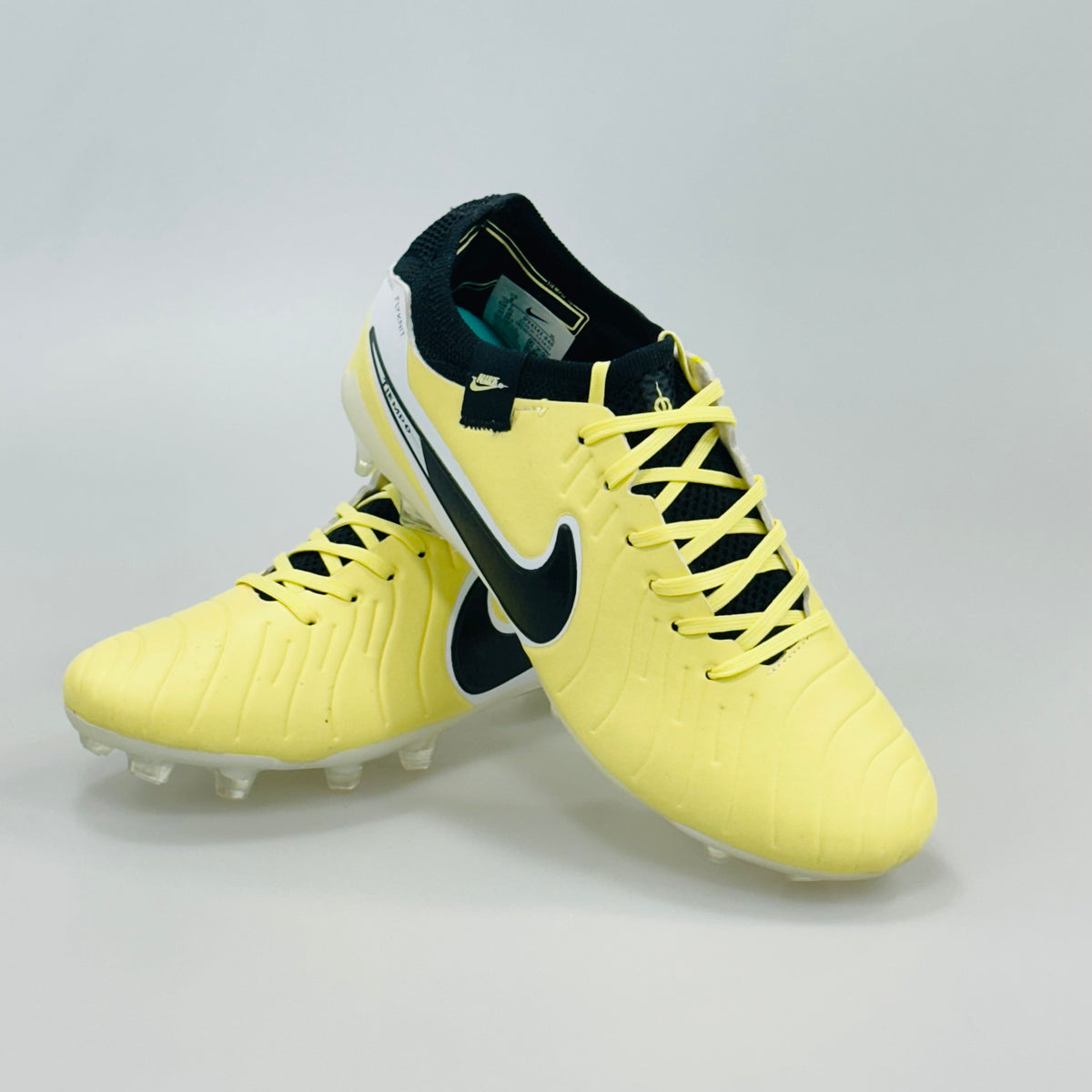 Nike Tiempo Serisi Elite Seviye