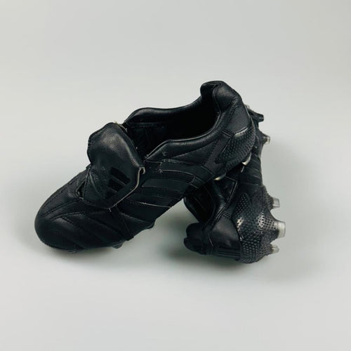 Adidas Predator Efsane Seri