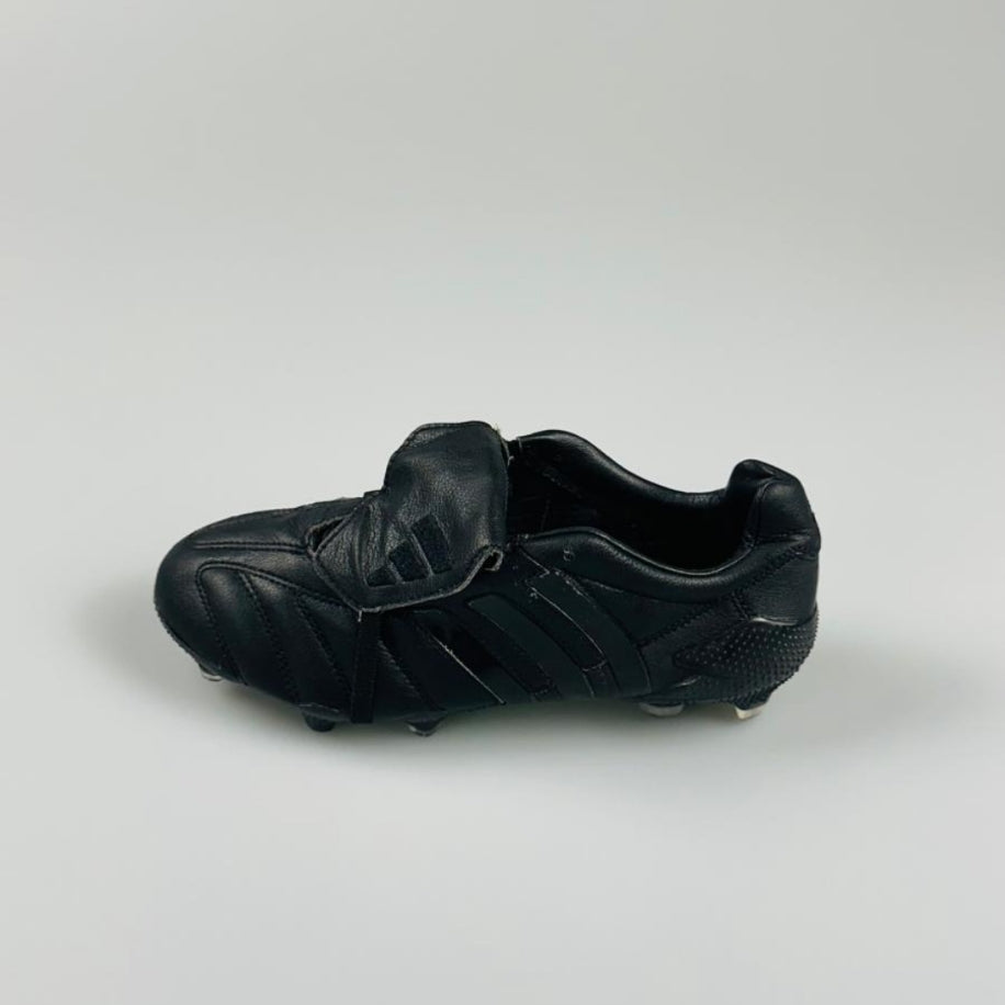 Adidas Predator Efsane Seri