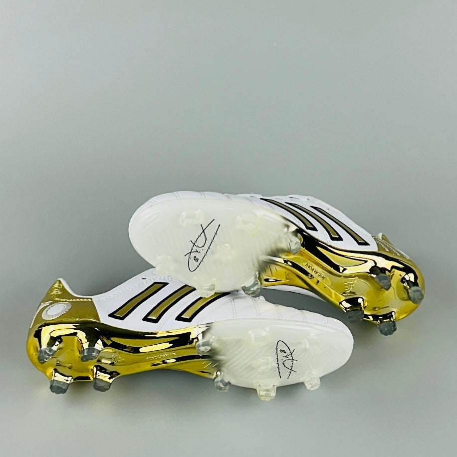 Adidas 11 Pro TONi Kross Fg Efsane Model